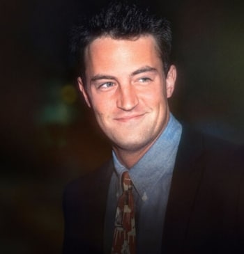Poster promocional del documental de Netflix 'El de Matthew Perry'.