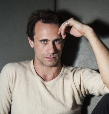 Oriol Pla, del Emmy al Premio Nacional de Teatro por 'Gula': "Qué [...]