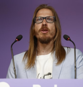 Almeida sobre Pablo Fernández: "Tiene más futuro como tabernero con Pablo Iglesias [...]