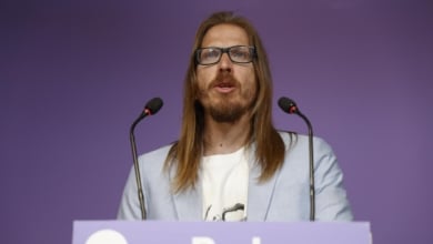 Almeida sobre Pablo Fernández: "Tiene más futuro como tabernero con Pablo Iglesias que como concejal"