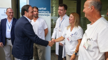 Pérez Llorca anuncia una inversión de 175 millones en el Hospital de Torrevieja y carga contra Sánchez por la falta de inversión en Alicante: "Seguiremos siendo la provincia 52"