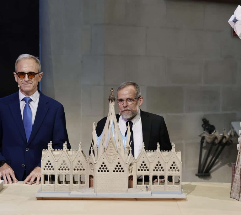 De tirar una manzana a un solo edificio: la propuesta para terminar la Sagrada Familia no convence a los vecinos y obliga a posicionarse a Collboni