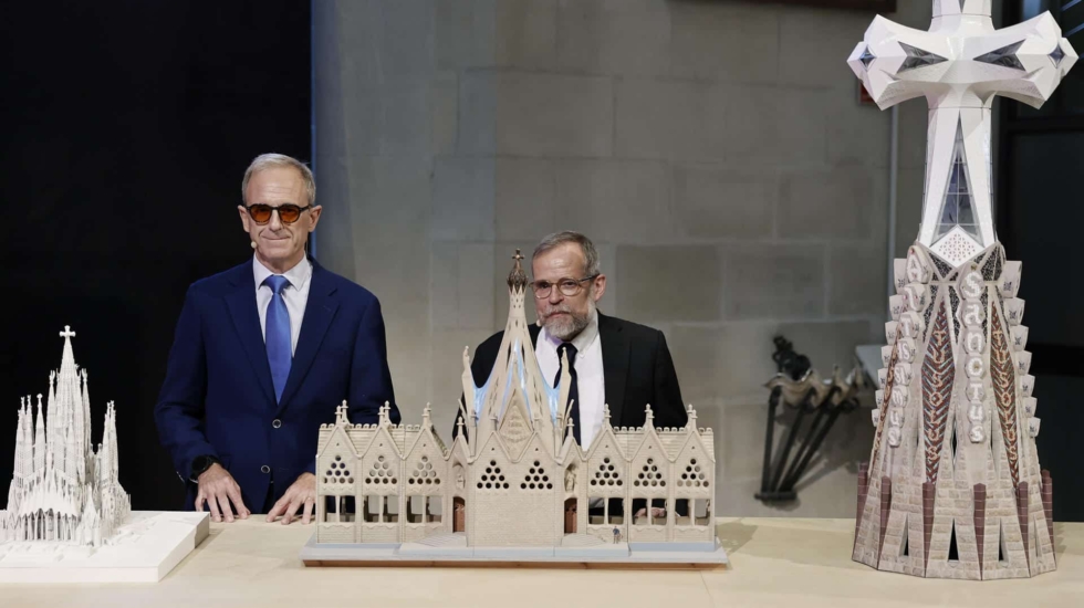 La propuesta para terminar la Sagrada Familia no convence a los vecinos y obliga a posicionarse a Collboni
