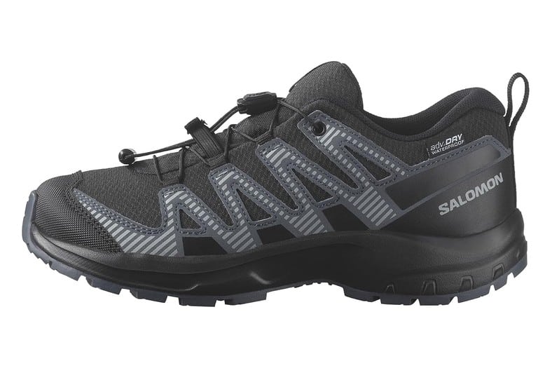 Zapatillas de senderismo impermeables infantiles Salomon XA Pro V8 con cordón elástico y velcro