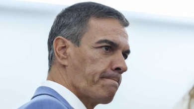 La alerta ultra de Sánchez no revierte el hundimiento de la izquierda tras el 'efecto Ceuta'