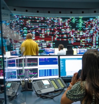 El coste de los 'ajustes' de la red eléctrica se disparan a [...]