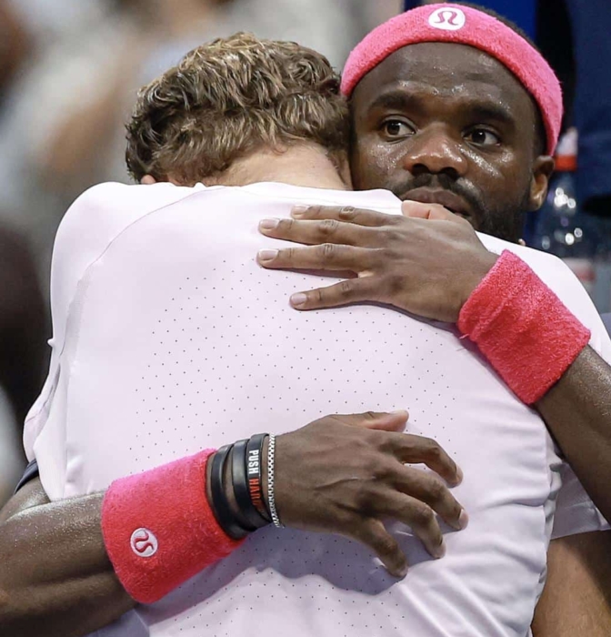 Tiafoe espera a Ben Shelton en semifinales tras la eliminación de Alcaraz [...]