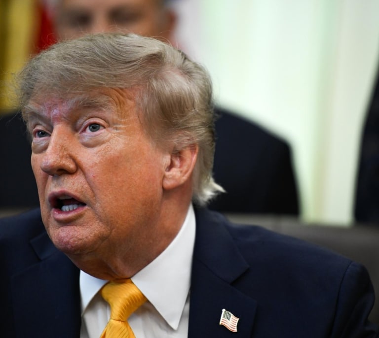 EEUU ataca tres petroleros de Irán como respuesta a la ofensiva contra dos buques de guerra americanos