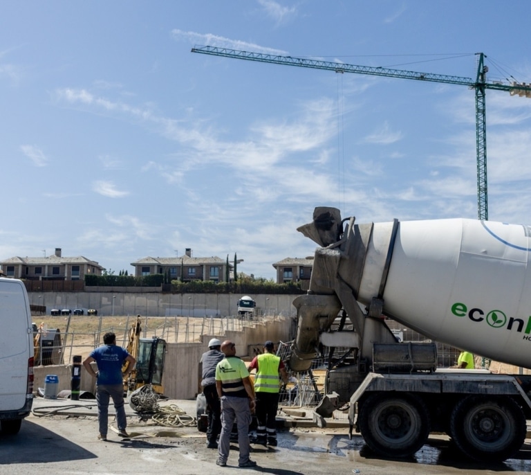 La vivienda vuelve a marcar otro récord con 2.355 euros por metro cuadrado