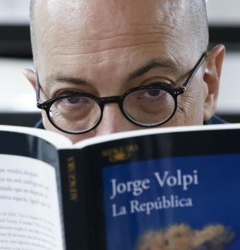 'La República' distópica de Jorge Volpi: “El orden internacional se cayó con [...]