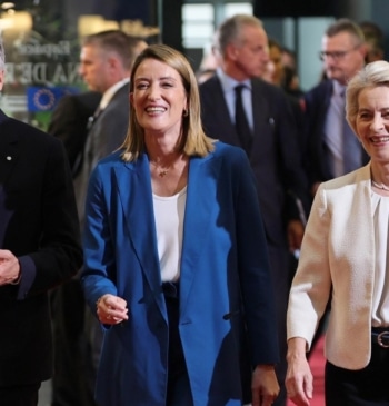 Von der Leyen en el Parlamento Europeo: "La frontera de Ceuta es [...]