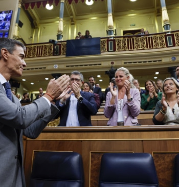 Sánchez calibra el adelanto electoral con el PSOE enchufado y la calle [...]