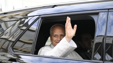 El Vaticano confirma que el tumor del papa León XIV estaba localizado y descarta más tratamientos