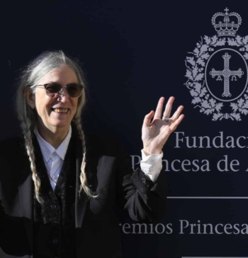 La cantante y escritora estadounidense Patti Smith este domingo en Oviedo, donde participará en la ceremonia de entrega de los Premios Princesa de Asturias