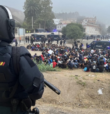 Más de 600 migrantes regresan voluntariamente a Marruecos tras el levantamiento policial [...]