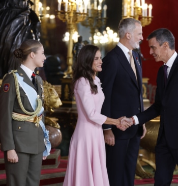 Sánchez proyecta optimismo por la movilización y se ve ganando y gobernando: [...]