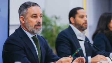 Abascal conjura a su ejecutiva frente a unas generales "existenciales": "Sánchez está dispuesto a pactar con el diablo"