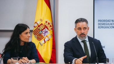 Abascal promociona a Montse Lluís, su negociadora de pactos con el PP, como su número dos al Congreso el 29-N