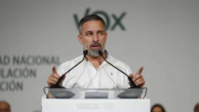 Vox se esmera en remarcar sus diferencias con el PP ante el riesgo de que el 'voto útil' al Senado les penalice para el Congreso