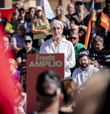 Colau responde al pacto de PP y Vox al Senado y retira [...]