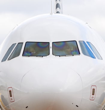 Los seguros de las aerolíneas frente al encarecimiento del combustible se reducirán [...]