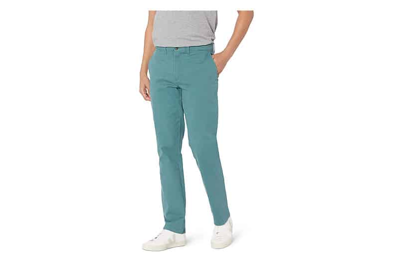 Pantalón chino de pitillo elástico Amazon Essentials en verde oscuro, de hombre