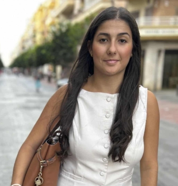 La sevillana Julia Cejudo, la notaria más joven de España que quiere [...]