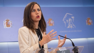 Podemos desdeña sumarse a Frente Amplio: "O se hacen primarias para que la izquierda salga del bucle, o seguimos en él"