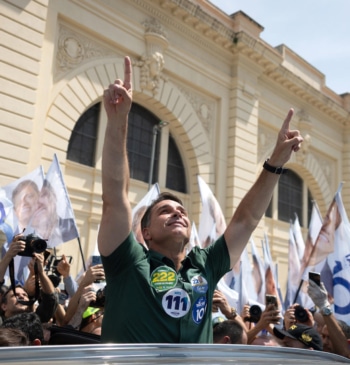 La venganza del hijo de Mesías: Flávio Bolsonaro quiere destronar a Lula