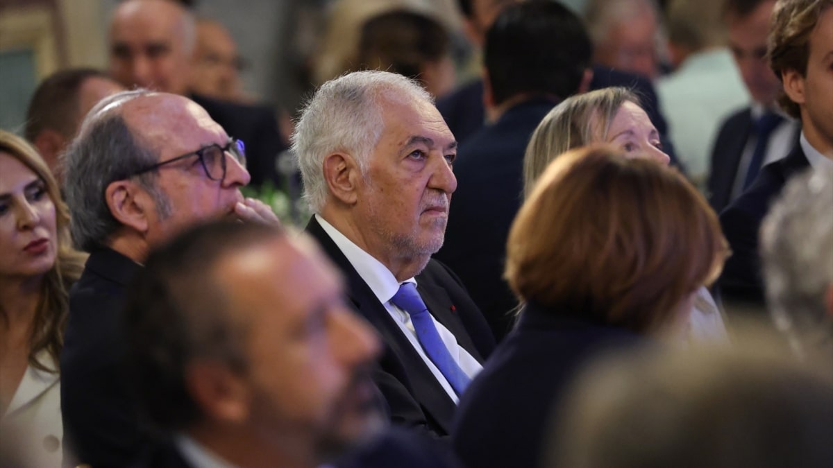 El presidente del Tribunal Constitucional, Cándido Conde-Pumpido, durante un desayuno informativo de Nueva Economía Fórum, en el Real Casino Gran Círculo de Madrid, a 1 de octubre de 2026, en Madrid