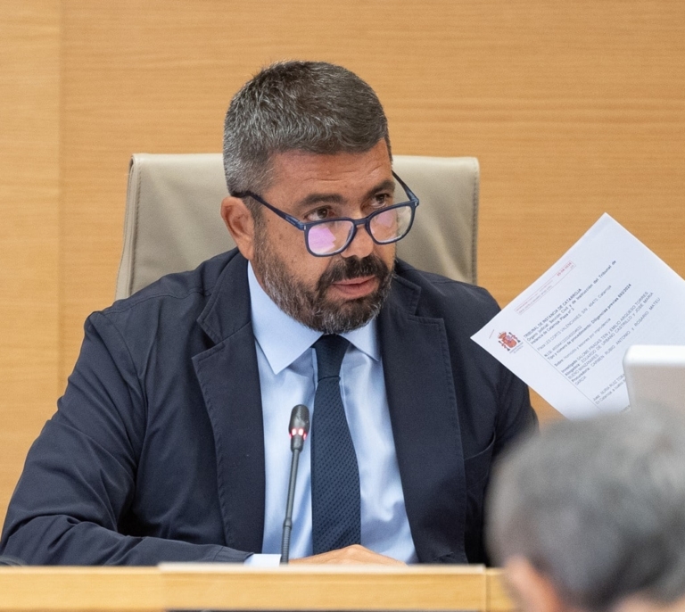 La justicia estrecha el cerco sobre el acosador de Mazón: "Si no fuera por los escoltas que lleva lo mataba allí mismo"