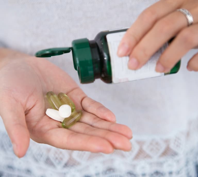 Verdades y mitos de la berberina: un farmacéutico analiza el suplemento de moda y sus riesgos