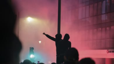 El Gobierno tacha de "barbaridad" que el PP le culpe de los actos vandálicos en Barcelona y Bilbao