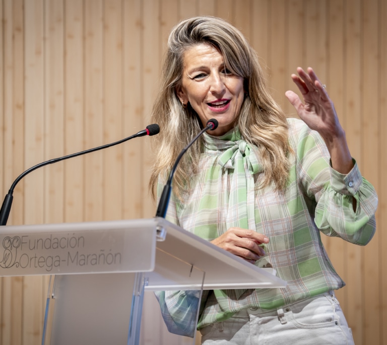 Yolanda Díaz pide a los expertos que el cálculo para subir el salario mínimo impida perder poder adquisitivo