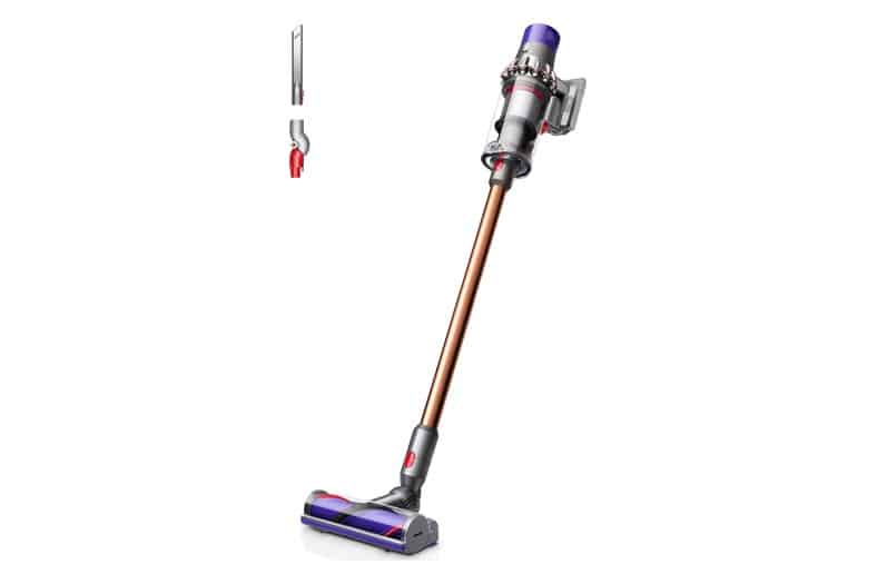 Aspiradora escoba sin cable Dyson Cyclone V10 en níquel y cobre con su cabezal y adaptador para zonas difíciles