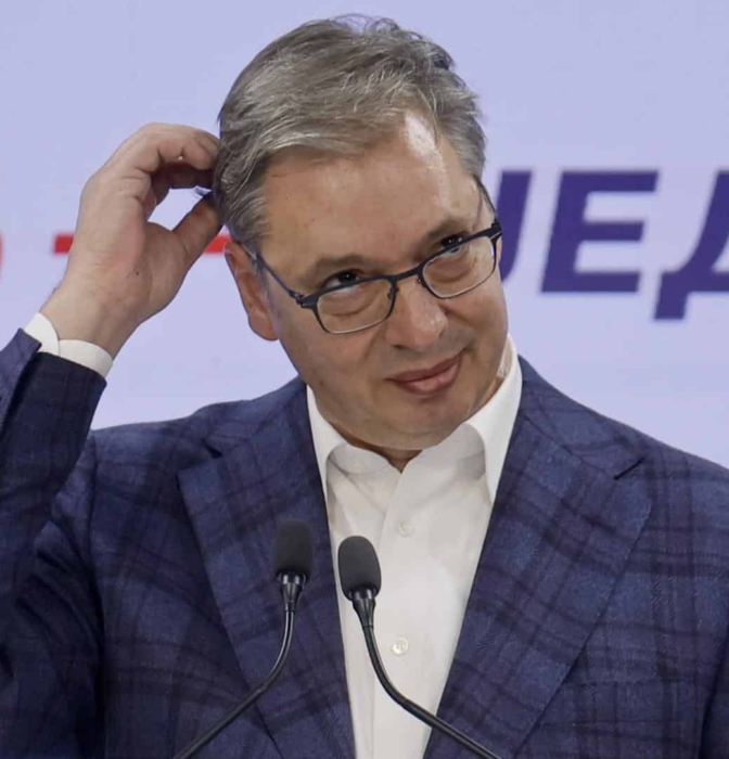 La revuelta estudiantil desbanca al nacionalista Vucic en Serbia tras doce años [...]