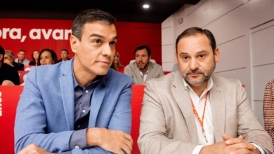 El DAO investigó a la UCO cuando sus agentes aún comprobaban el origen de la filtración de los WhatsApps de Sánchez y Ábalos