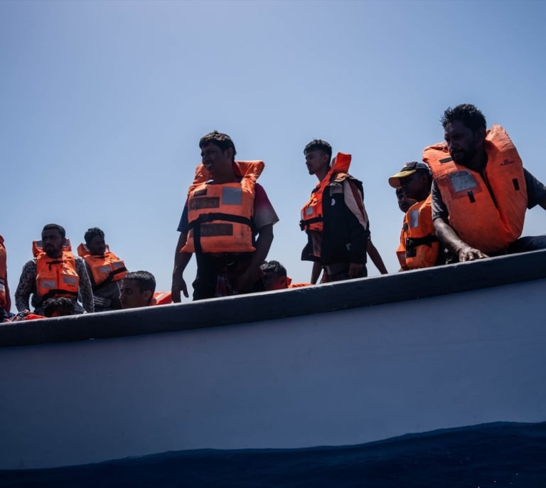 El racismo da la bienvenida a los inmigrantes que llegan al norte de África: "Hay indicios claros de que sufren violencia y discriminación"