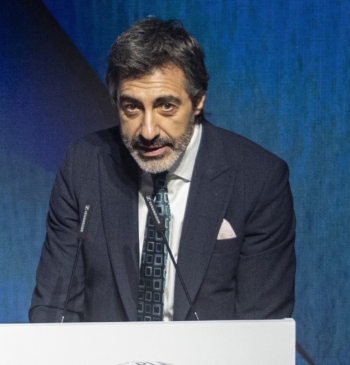 Juan del Val puede, pero la inteligencia artificial no ganará el Premio [...]