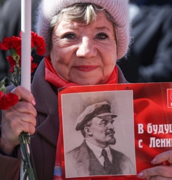 Una mujer de Parla encantada de ser comunista
