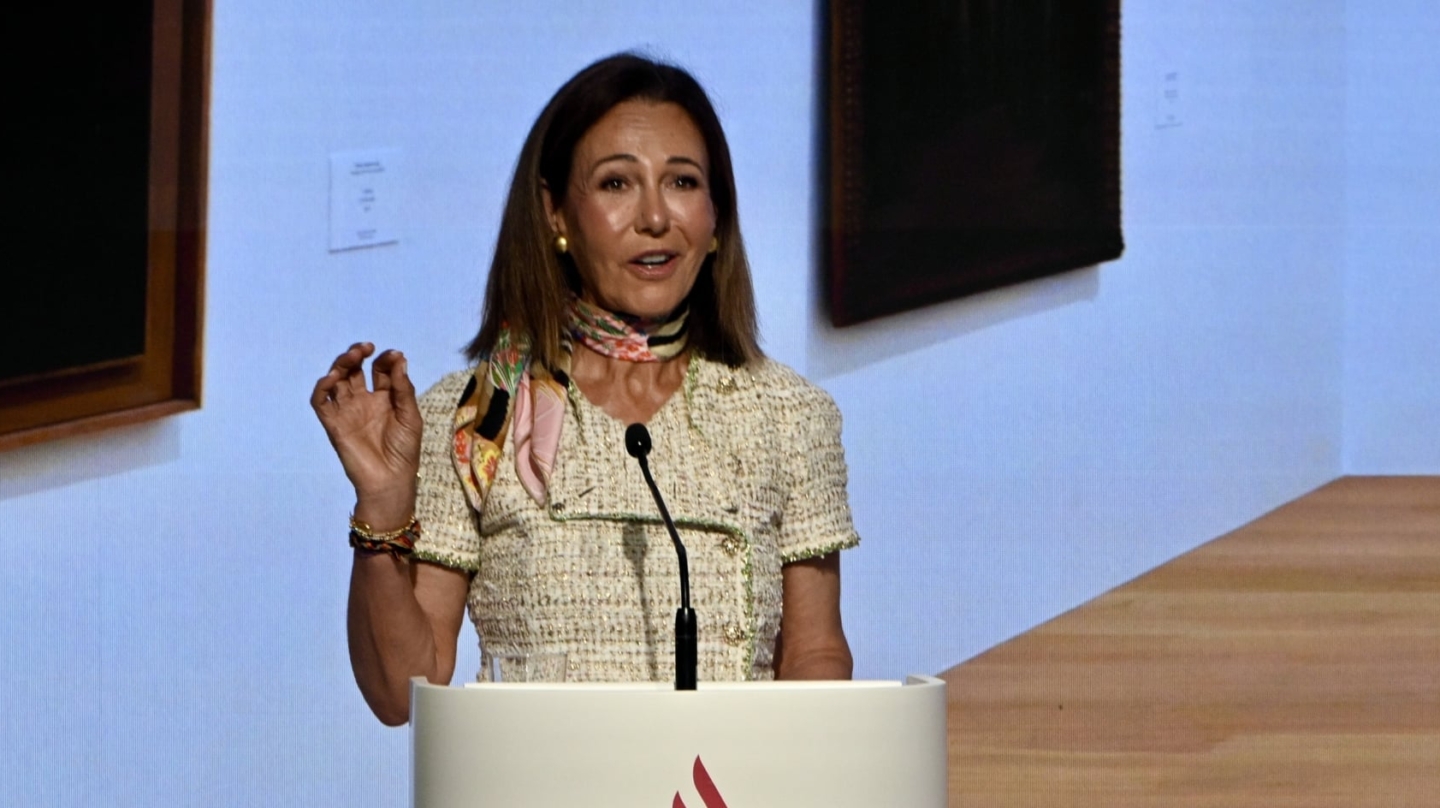 La presidenta del Banco Santander, Ana Botín, durante la inauguración del museo Faro Santander.