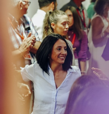 Sánchez da más peso a Rebeca Torró y le asigna la portavocía [...]
