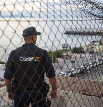 El jefe de la Policía confirma ante Tardón que vio a agentes [...]