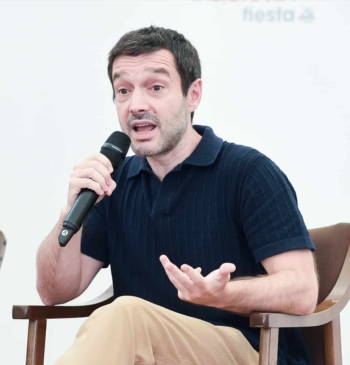 Bustinduy distingue a 'No es mi cultura' contra la tauromaquia en su [...]