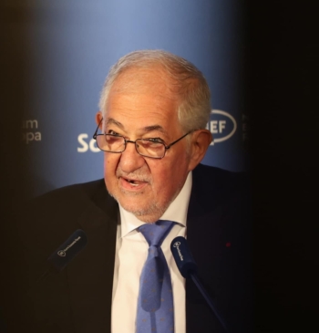 El Constitucional de Pumpido inadmite el recurso de Gabilondo por la 'ley [...]