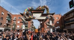 Madrid ya tiene su arco chino en Usera (y Almeida lo celebra: "Será un icono para la ciudad")
