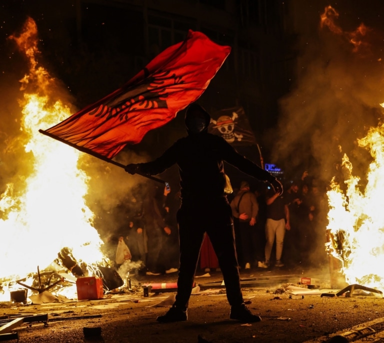 Protestas en Albania: un país entre los resorts de la familia Trump, la mirada de la UE y el hartazgo ciudadano