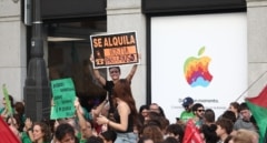 "Ayuso, muérete": la Comunidad de Madrid denuncia ante la Fiscalía los insultos desde la acampada de Sol