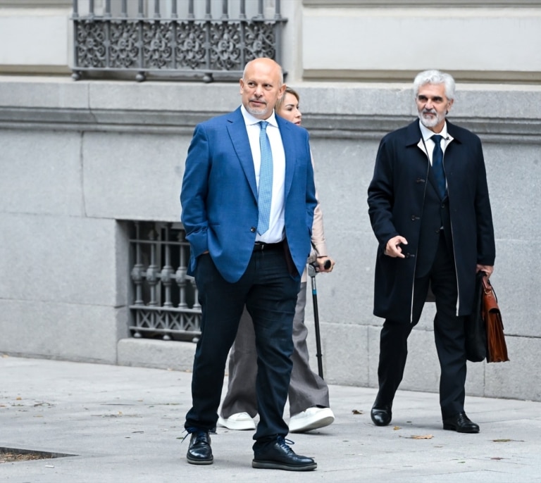 Nervis Villalobos, el viceministro venezolano vinculado a Zapatero al que las 'cloacas del PSOE' gestionaron la nacionalidad