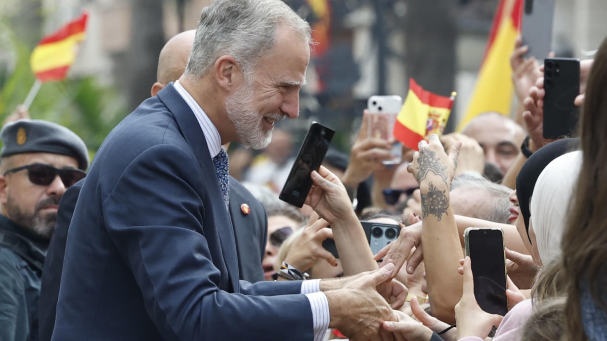 El rey Felipe VI durante su visita a Ceuta